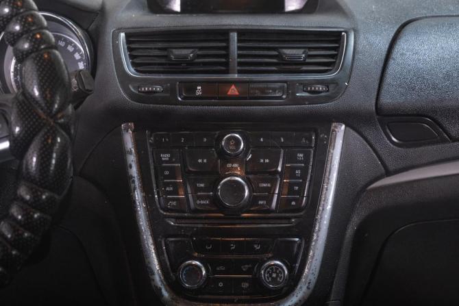 Opel Mokka I с пробегом 2014 года, цена 879 000 рублей, 144000 км, внедорожник, Автокод Объявления
