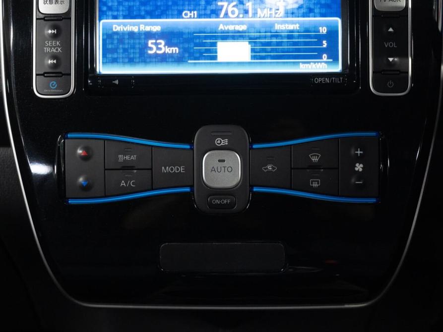 Nissan Leaf I (ZE0/AZE0) Тюмень  - изображение 21