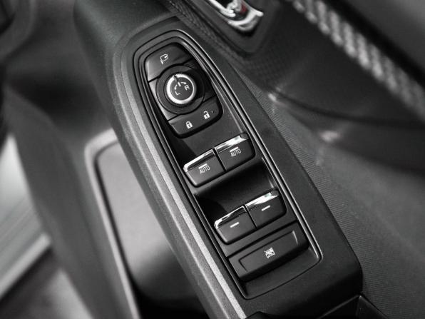 Subaru XV II с пробегом 2019 года, цена 1 695 000 рублей, 60706 км, внедорожник, Автокод Объявления