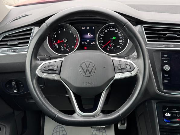 Volkswagen Tiguan II Рестайлинг с пробегом 2021 года, цена 3 190 000 рублей, 49000 км, внедорожник, Автокод Объявления