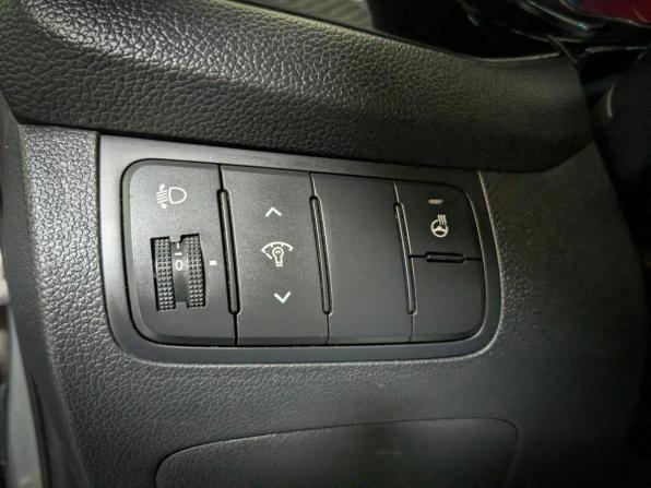 Kia Ceed II с пробегом 2012 года, цена 1 099 900 рублей, 166900 км, хэтчбек, Автокод Объявления