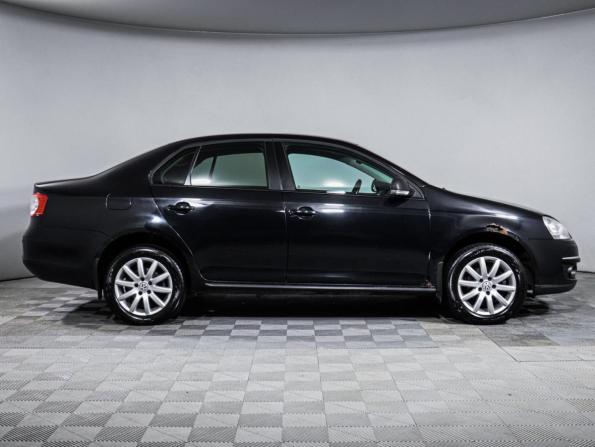Volkswagen Jetta V с пробегом 2010 года, цена 569 000 рублей, 284050 км, седан, Автокод Объявления