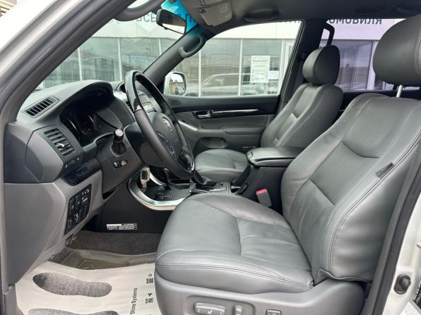 Toyota Land Cruiser Prado 120 Series Рестайлинг с пробегом 2008 года, цена 2 270 000 рублей, 304533 км, внедорожник, Автокод Объявления