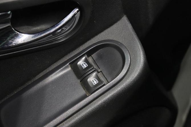 Renault Duster I Рестайлинг с пробегом 2020 года, цена 1 564 000 рублей, 118508 км, внедорожник, Автокод Объявления