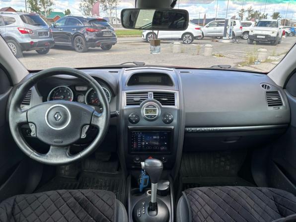 Renault Megane II Рестайлинг с пробегом 2008 года, цена 410 000 рублей, 238197 км, седан, Автокод Объявления