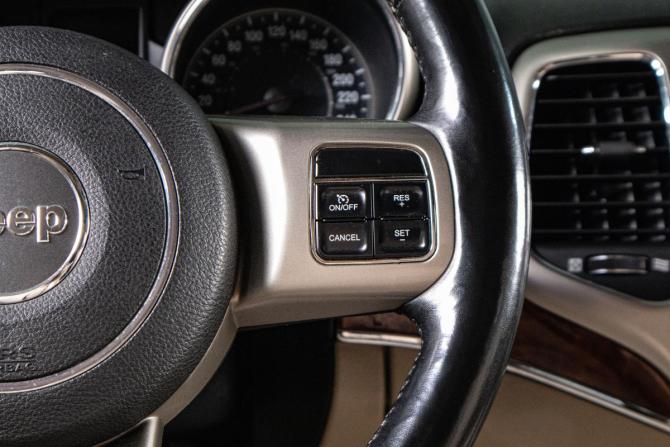 Jeep Grand Cherokee IV (WK2) с пробегом 2011 года, цена 2 039 000 рублей, 265000 км, внедорожник, Автокод Объявления