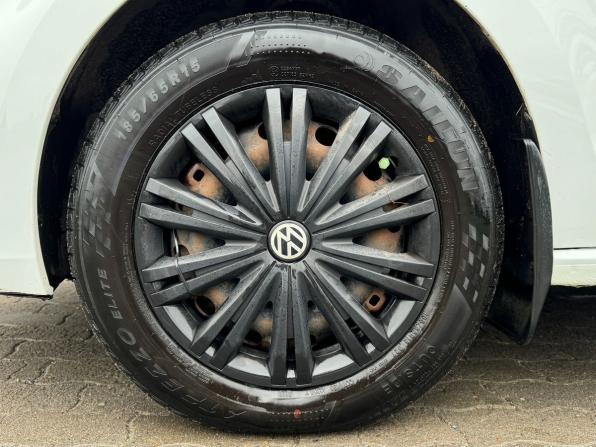 Volkswagen Polo V Рестайлинг с пробегом 2018 года, цена 880 000 рублей, 156709 км, седан, Автокод Объявления