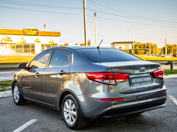 Kia Rio III Рестайлинг с пробегом 2015 года, цена 1 138 000 рублей, 176532 км, седан, Автокод Объявления