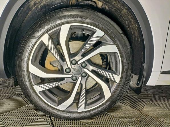 Geely Monjaro I с пробегом 2024 года, цена 3 099 000 рублей, 58000 км, внедорожник, Автокод Объявления
