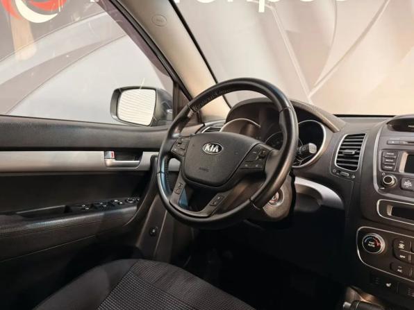Kia Sorento II Рестайлинг с пробегом 2013 года, цена 1 520 000 рублей, 196000 км, внедорожник, Автокод Объявления