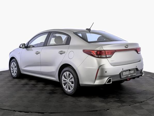 Kia Rio IV Рестайлинг с пробегом 2021 года, цена 1 665 000 рублей, 49961 км, седан, Автокод Объявления