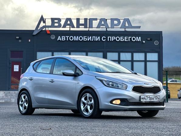 Kia Ceed II с пробегом 2015 года, цена 999 000 рублей, 160000 км, хэтчбек, Автокод Объявления