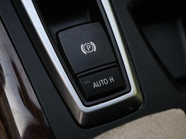 BMW X5 II (E70) Рестайлинг с пробегом 2013 года, цена 2 310 000 рублей, 171156 км, внедорожник, Автокод Объявления