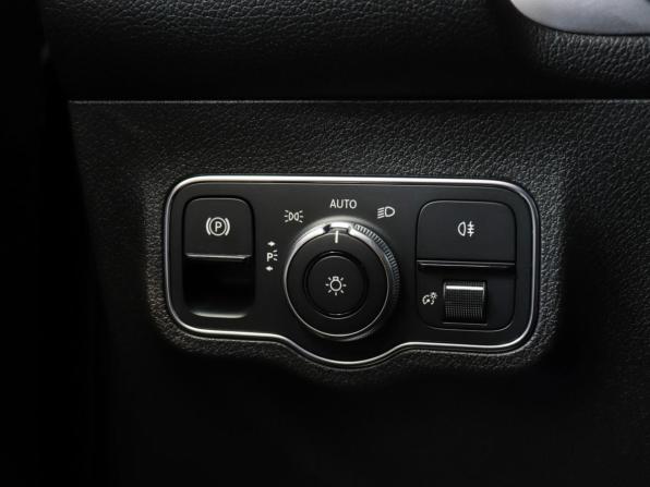 Mercedes-Benz GLB I (X247) с пробегом 2020 года, цена 3 399 000 рублей, 135143 км, внедорожник, Автокод Объявления