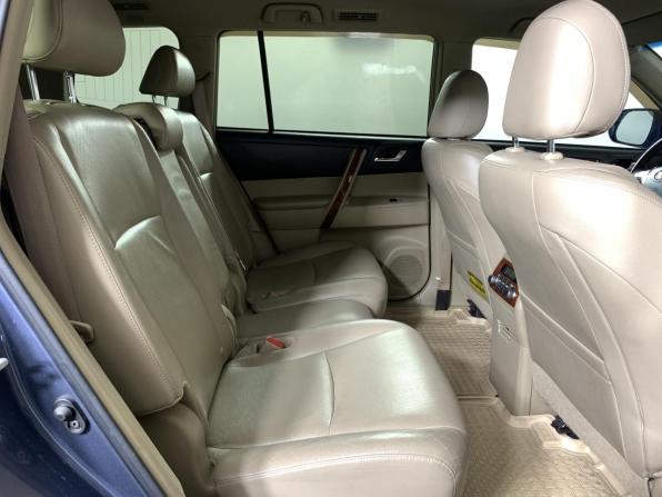 Toyota Highlander II (XU40) Рестайлинг с пробегом 2011 года, цена 1 850 000 рублей, 164356 км, внедорожник, Автокод Объявления