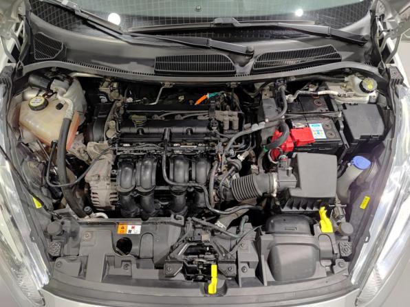 Ford Fiesta Mk6 Рестайлинг с пробегом 2015 года, цена 838 000 рублей, 80908 км, седан, Автокод Объявления
