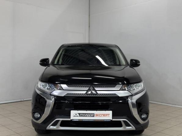 Mitsubishi Outlander III Рестайлинг 3 с пробегом 2019 года, цена 1 849 000 рублей, 145389 км, внедорожник, Автокод Объявления