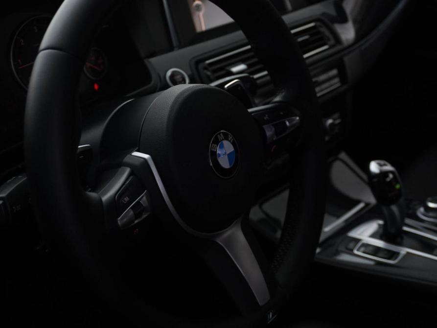 BMW 5 серии VI (F10/F11/F07) Рестайлинг Москва  - изображение 11