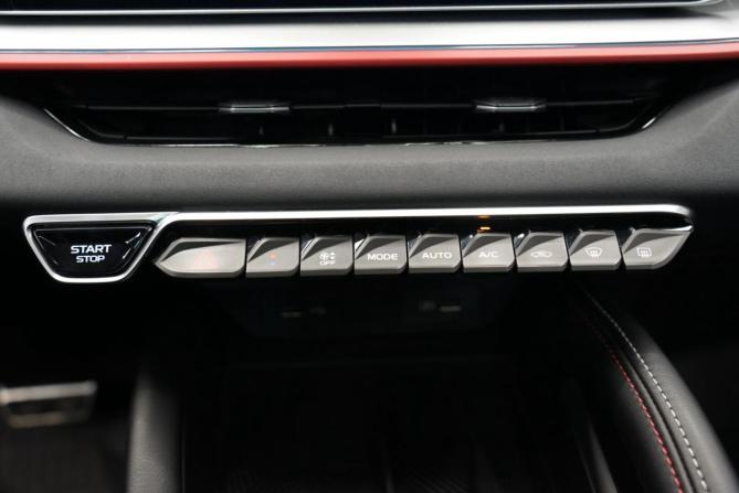 Geely Coolray I Рестайлинг с пробегом 2023 года, цена 2 199 000 рублей, 48800 км, внедорожник, Автокод Объявления