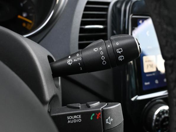 Renault Kaptur I с пробегом 2016 года, цена 1 219 000 рублей, 230315 км, внедорожник, Автокод Объявления