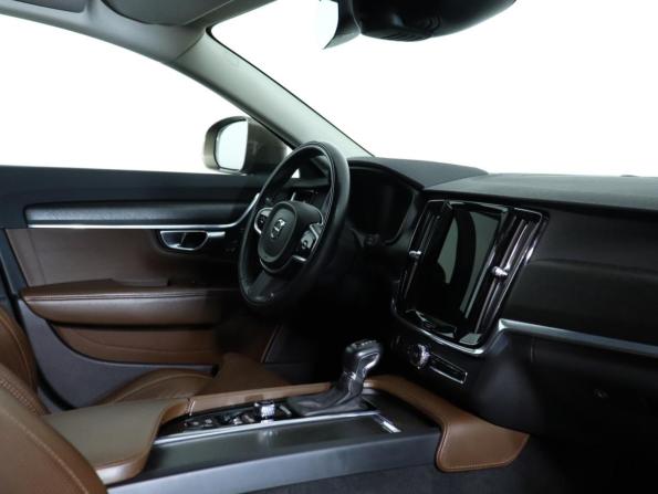Volvo V90 Cross Country I с пробегом 2017 года, цена 3 280 000 рублей, 130000 км, универсал, Автокод Объявления
