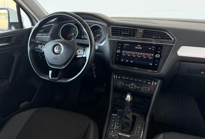 Volkswagen Tiguan II с пробегом 2017 года, цена 2 400 000 рублей, 87815 км, внедорожник, Автокод Объявления