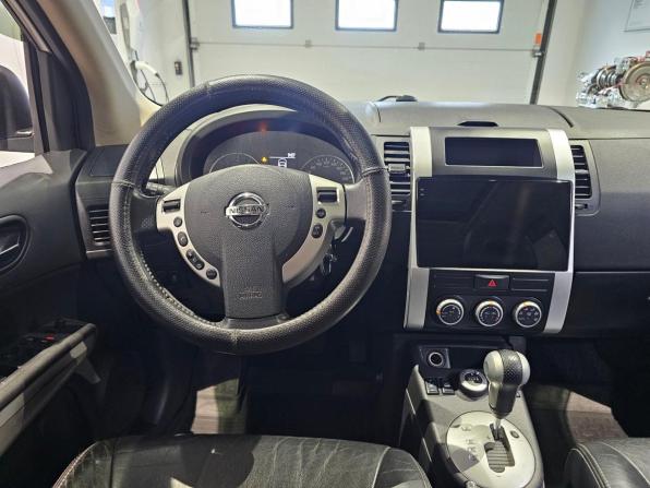 Nissan X-Trail II Рестайлинг с пробегом 2011 года, цена 1 049 000 рублей, 251069 км, внедорожник, Автокод Объявления