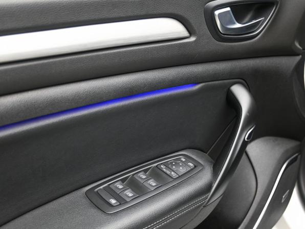 Renault Megane IV с пробегом 2019 года, цена 1 585 000 рублей, 164211 км, универсал, Автокод Объявления