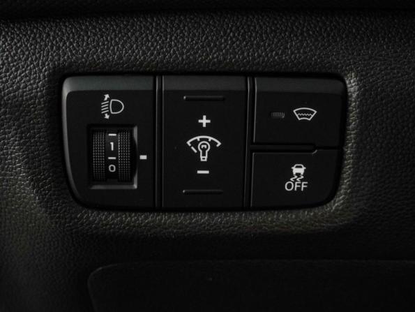 Hyundai Creta I Рестайлинг с пробегом 2020 года, цена 1 774 000 рублей, 155679 км, внедорожник, Автокод Объявления