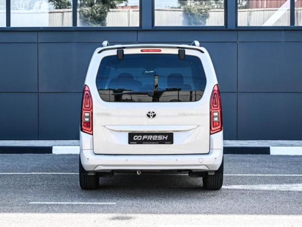 Toyota ProAce City I с пробегом 2020 года, цена 2 099 000 рублей, 190734 км, компактвэн, Автокод Объявления
