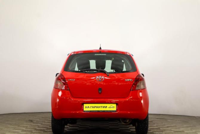 Toyota Yaris II с пробегом 2008 года, цена 519 000 рублей, 189000 км, хэтчбек, Автокод Объявления
