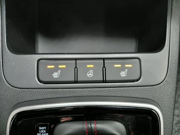 Kia Rio IV Рестайлинг с пробегом 2021 года, цена 1 800 000 рублей, 73000 км, седан, Автокод Объявления