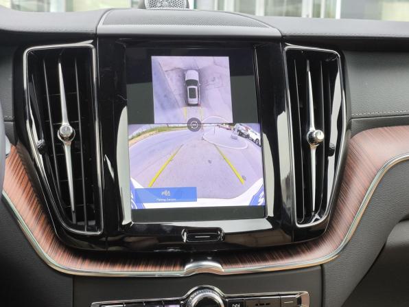 Volvo XC60 II Рестайлинг с пробегом 2024 года, цена 6 630 000 рублей, 30990 км, внедорожник, Автокод Объявления