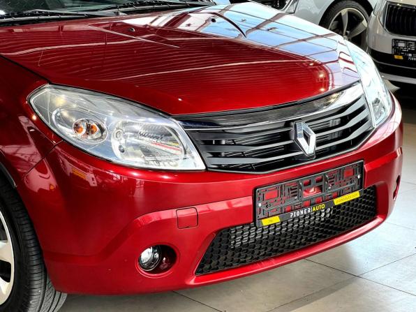 Renault Sandero I с пробегом 2011 года, цена 685 000 рублей, 164345 км, хэтчбек, Автокод Объявления