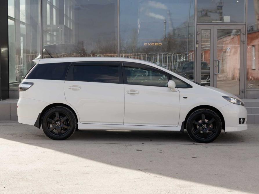 Toyota Wish II Рестайлинг Новосибирск  - изображение 4