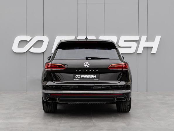Volkswagen Touareg III с пробегом 2019 года, цена 3 380 000 рублей, 249776 км, внедорожник, Автокод Объявления