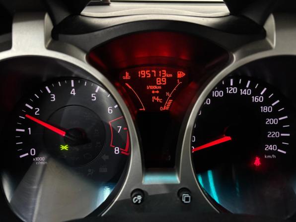 Nissan Juke I с пробегом 2013 года, цена 940 000 рублей, 194791 км, внедорожник, Автокод Объявления