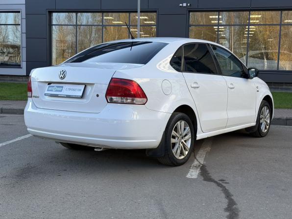 Volkswagen Polo V с пробегом 2013 года, цена 610 000 рублей, 198080 км, седан, Автокод Объявления