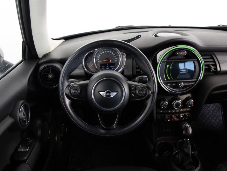 Mini Hatch III (F55/F56) Санкт-Петербург  - изображение 10
