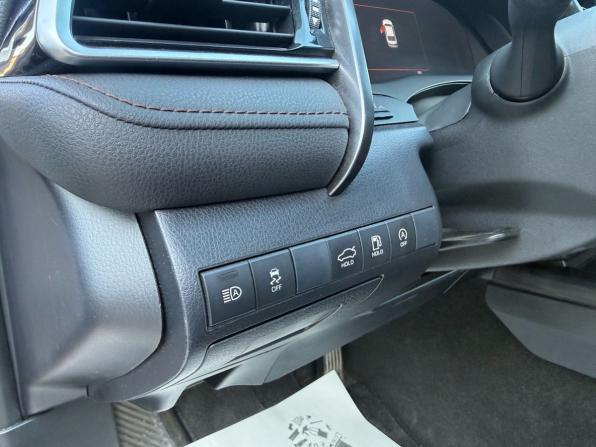 Toyota Camry VIII (XV70) Рестайлинг с пробегом 2022 года, цена 3 390 000 рублей, 60710 км, седан, Автокод Объявления