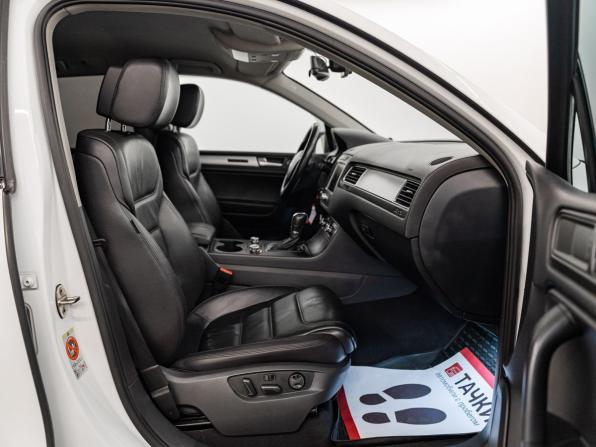 Volkswagen Touareg II с пробегом 2012 года, цена 2 120 000 рублей, 284011 км, внедорожник, Автокод Объявления