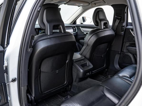 Volvo S90 II с пробегом 2017 года, цена 2 100 000 рублей, 290698 км, седан, Автокод Объявления