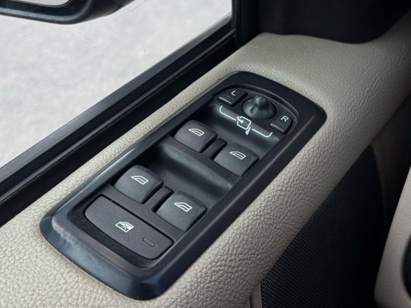 Land Rover Discovery IV с пробегом 2011 года, цена 1 850 000 рублей, 183379 км, внедорожник, Автокод Объявления