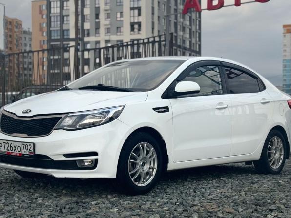 Kia Rio III Рестайлинг с пробегом 2016 года, цена 960 000 рублей, 102251 км, седан, Автокод Объявления