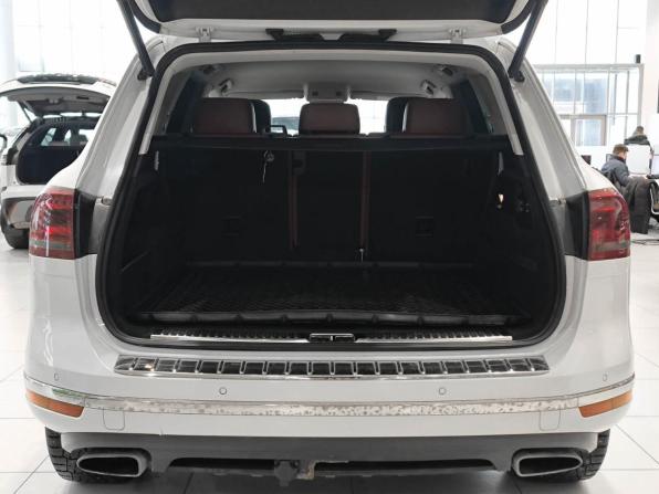 Volkswagen Touareg II Рестайлинг с пробегом 2015 года, цена 3 020 000 рублей, 156132 км, внедорожник, Автокод Объявления