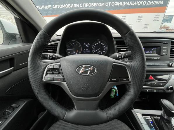 Hyundai Elantra VI (AD) с пробегом 2018 года, цена 1 140 000 рублей, 117972 км, седан, Автокод Объявления