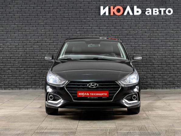 Hyundai Solaris II с пробегом 2018 года, цена 1 500 000 рублей, 88307 км, седан, Автокод Объявления
