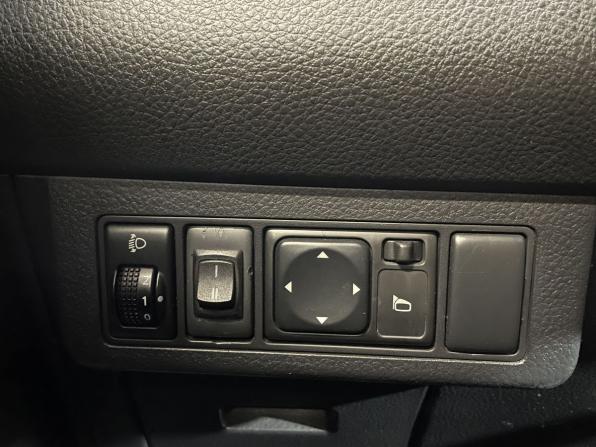 Nissan Tiida I с пробегом 2008 года, цена 599 000 рублей, 198104 км, седан, Автокод Объявления