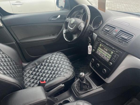 Skoda Yeti I с пробегом 2013 года, цена 800 000 рублей, 129034 км, внедорожник, Автокод Объявления