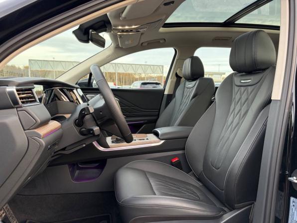 Hongqi HS7 II с пробегом 2025 года, цена 4 255 000 рублей, 3072 км, внедорожник, Автокод Объявления